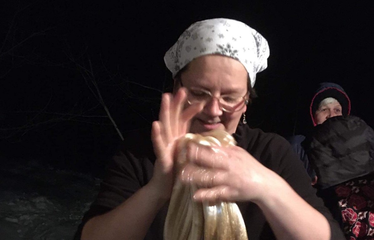 Minus u zraku – ćetenija na stolu